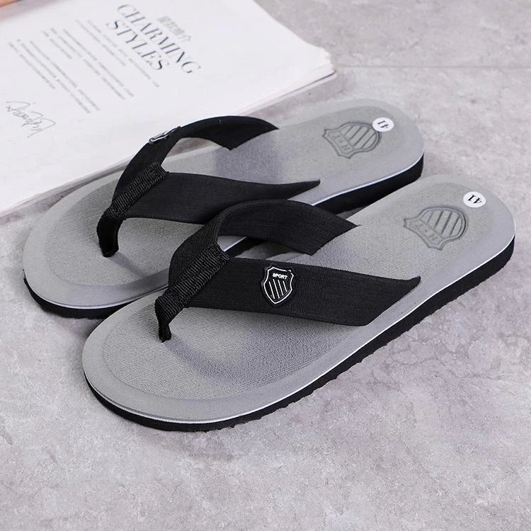 Summer Men Beach Slippers Sandals Non-slip Home Slippers Indoor House