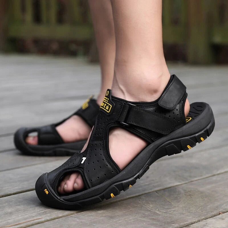 Summer Sandals Men Beach Non-slip Wearproof Anti-collision Soft Slippers