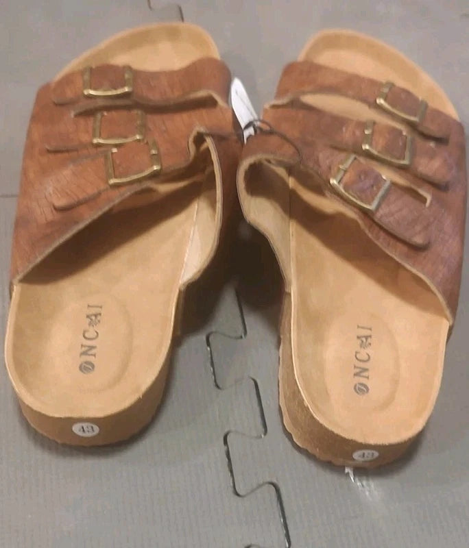 ONCAI Men's Size 9.5-10 Sandals-Beach Slippers NWOB