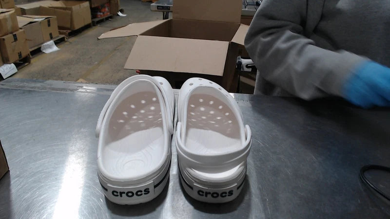 UsedLikeNew_Crocs Men's and Women's Crocband Clog, White, 12 Women/10