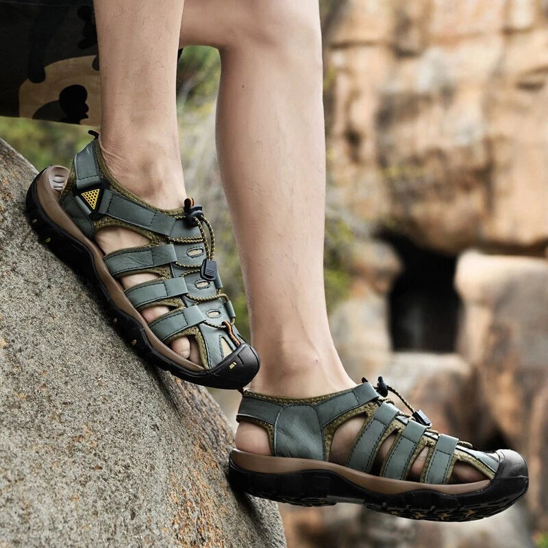 Summer Men's Sandals Soft Roman Outdoor Fashion Beach Slippers Outdoor Sneakers