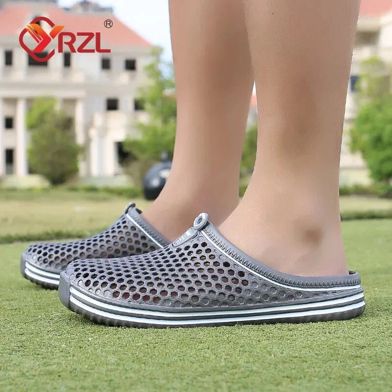 Comfortable Men Pool Sandals Summer Outdoor Beach Shoes Men Slip on Garden Clogs