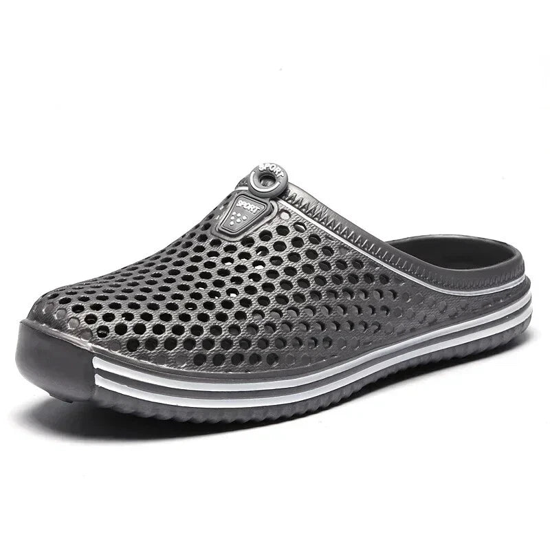 Comfortable Men Pool Sandals Summer Outdoor Beach Shoes Men Slip on Garden Clogs